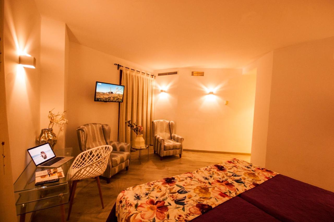 Hotel Hc Zoom Pozoblanco Dış mekan fotoğraf